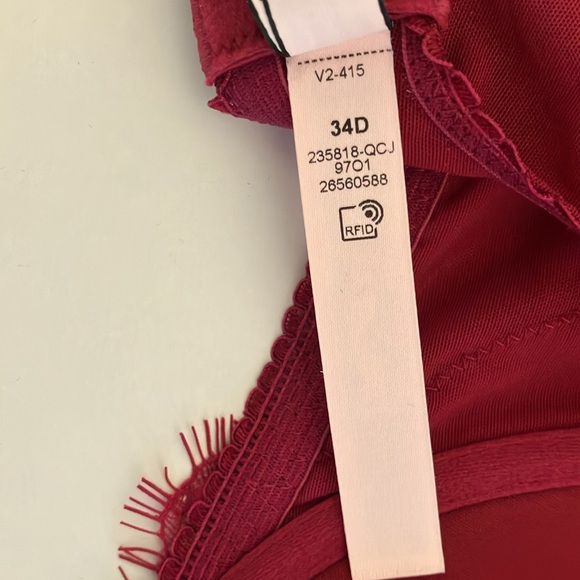 NWOT Victoria's Secret Dark Red Dream Angels Pushup With No Padding Bra 34D - Picture 10 of 11